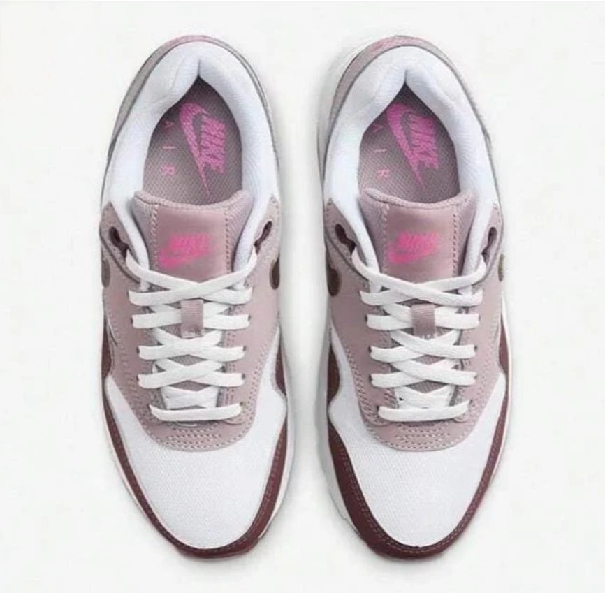 Nike Women's Air Max 1 Running Shoes
